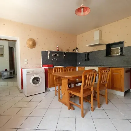 Soleil Levant, Petite Maison De Caractere A Prix Bas *