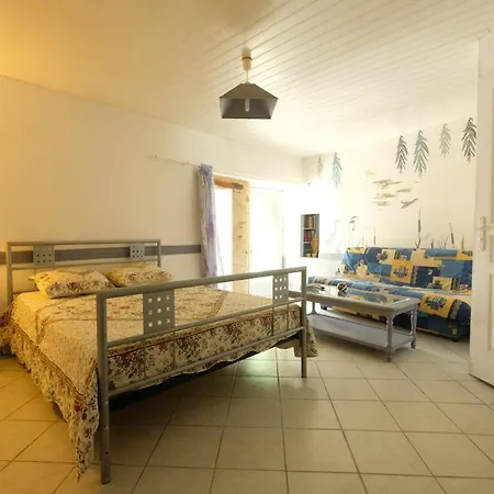 Soleil Levant, Petite Maison De Caractere A Prix Bas Saint-Georges-de-Pointindoux
